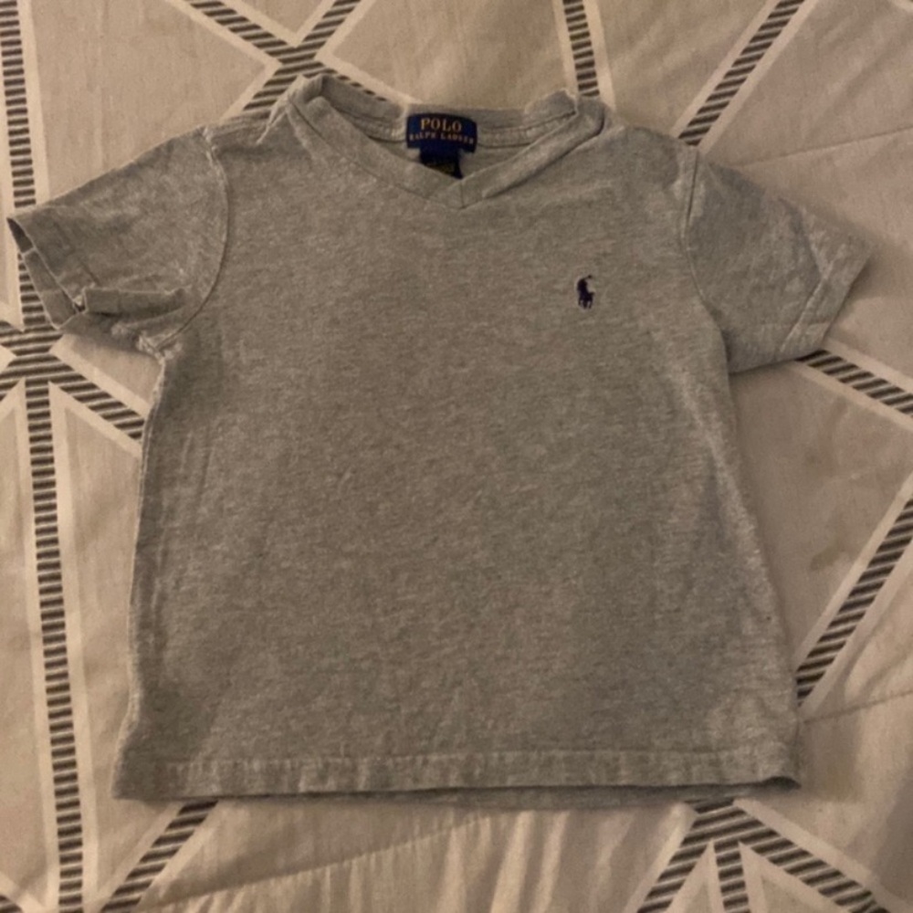 - Polo by  Ralph Laurel t-shirt 2T Gray